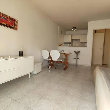 Appartamento 2 Pièces Avec Terrasse à 100m De La - Parking Privé, Antibes - Fr-1-252-155 Juan-les-Pins