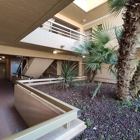 شقة 2 Pieces Avec Terrasse A 100m De La - Parking Prive, Antibes - Fr-1-252-155